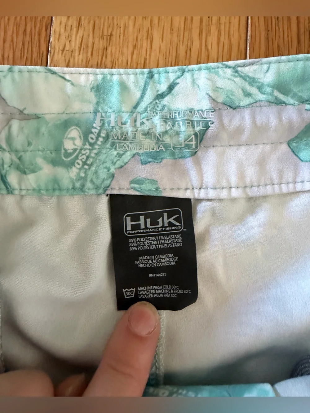Huk Board Shorts Mens 34 Blue Mossy Oak Fishing Fracture Swim